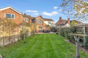 Photo 11- click for photo gallery